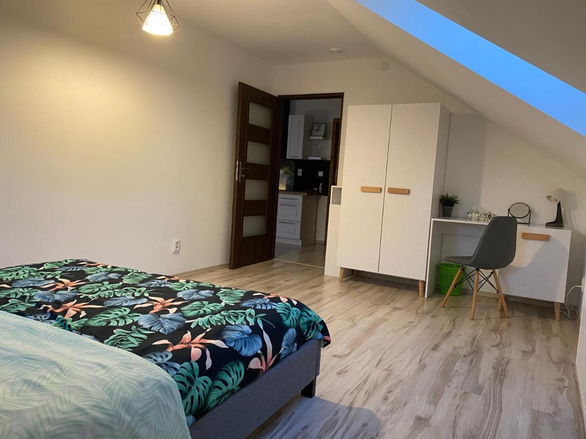 Apartamenty - Pod Wierzbami Dwikozy Eksteriør bilde